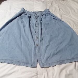 Vintage Gloria Vanderbilt Light Blue A-Line Skirt